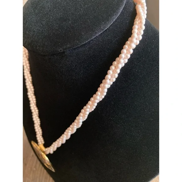 Vintage Cloisonné Pendant on Twisted Faux Pearl Necklace Pale Pink Floral - Picture 5 of 14